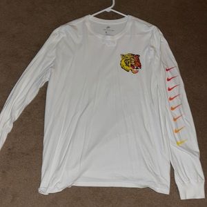 Nike Long Sleeve